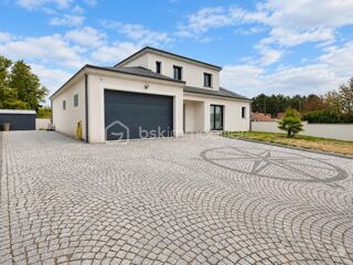 Vente Maison Maison contemporaine à vendre Chaingy