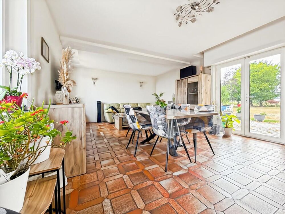 FERMETTE DE CARACTÈRE 140 M² / 4 CHAMBRES / 5 564 M² DE TERRAIN DONT PARTIE CONSTRUCTIBLE ? LA GORGUE