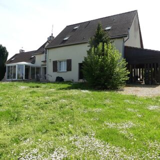  Maison  vendre 8 pices 247 m