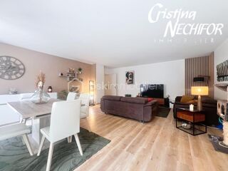 Vente Appartement SERRIS – SPACIEUX 4 PIÈCES DE 96 M² EN REZ-DE-JARDIN – 3 CHAMBRES – TERRASSE OUEST – BOX ET PARKING Serris