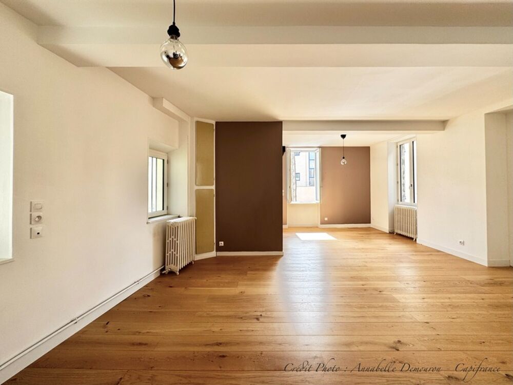 Vente Maison CLERMONT-FERRAND - ENSEMBLE IMMOBILIER DE DEUX MAISONS – GARAGE – COUR PRIVÉE – FORTE RENTABILITÉ Clermont ferrand