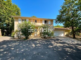  Propri�t�/ch�teau � vendre 14 pi�ces 280 m�