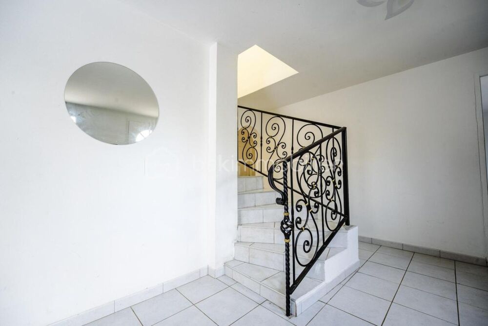 Vente Maison Maison familiale lumineuse avec grand jardin et sous-sol Villefontaine