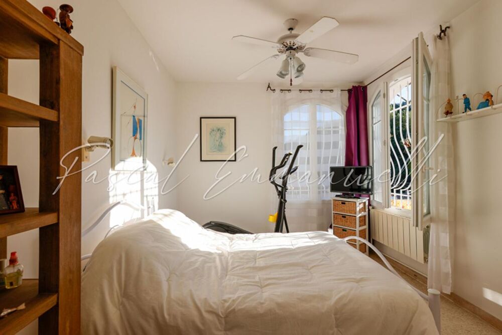 � vendre  Maison Antibes (06600)