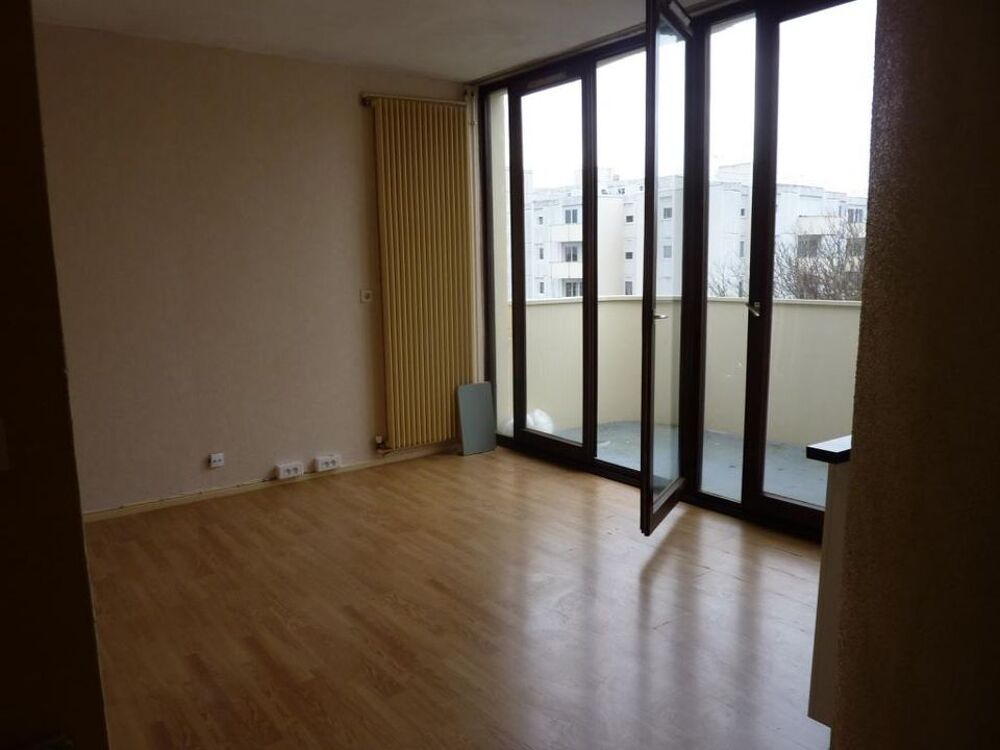 Location Appartement Studio de 34m2 à louer sur Élancourt Elancourt