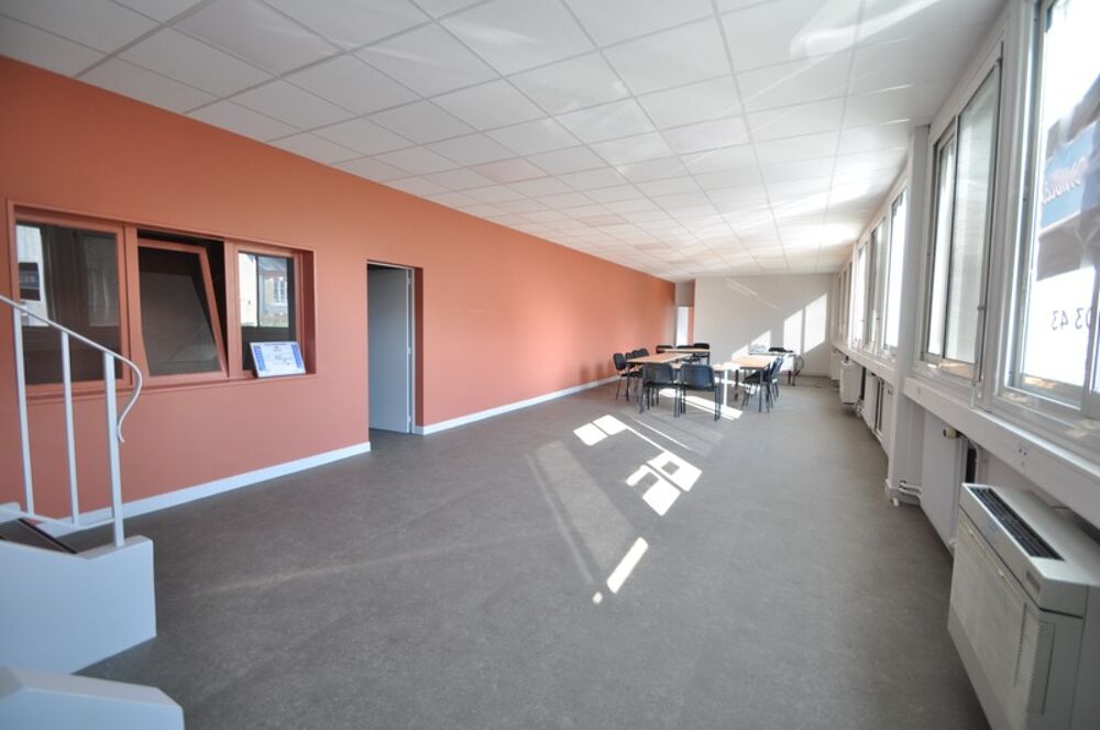   Orléans centre, à louer 141 m² de surface à vocation professionnelle, quartier gare Orleans