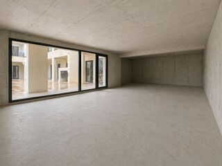  Immeuble à vendre 1 pièce 66 m²