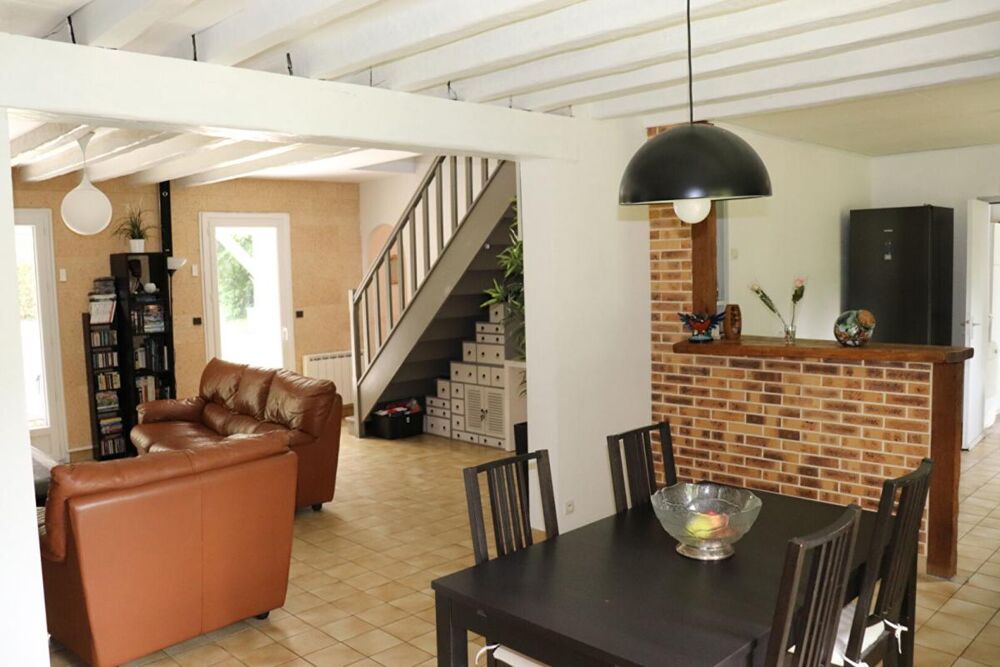 Vente Maison Maison familiale � vendre sur Montalet-le-Bois Montalet le bois