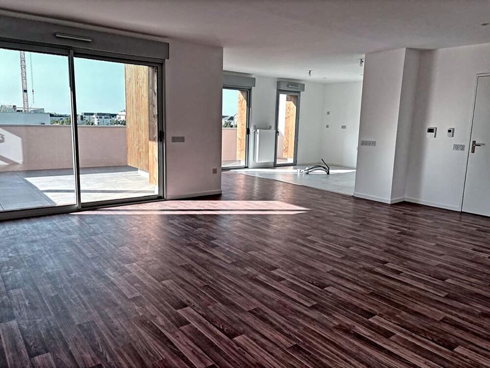 Appartement NEUF AVRILLE 4 pièce(s)