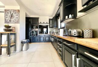  Maison � vendre 8 pi�ces 212 m�