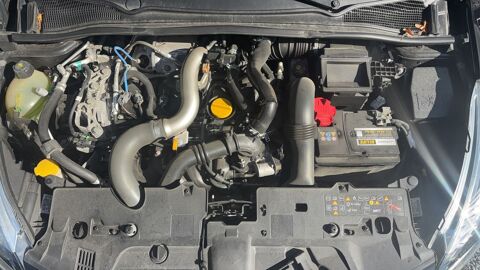 Clio RS 1.6 Turbo 220 EDC6 Trophy - Automatique 2018 occasion 08320 Aubrives