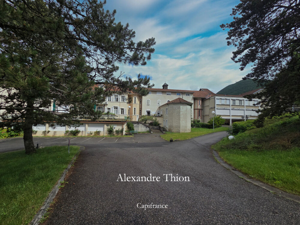 Propriété à vendre CONFORT (01)