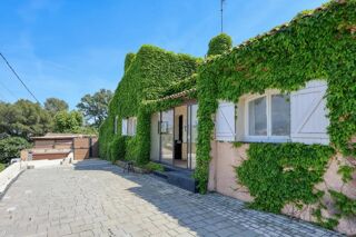  Propriété/château à vendre 5 pièces 125 m²