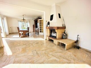  Maison  vendre 8 pices 165 m