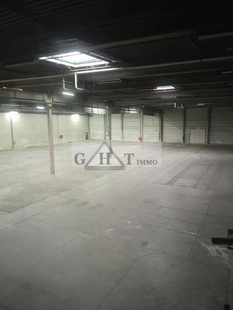 A LOUER WISSOUS UN ENTREPOT BUREAU 18623 91320 Wissous