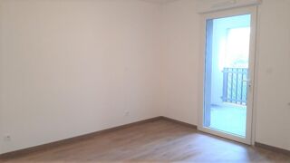  Appartement à louer 3 pièces 57 m²