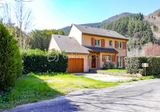  Villa � vendre 7 pi�ces 130 m�