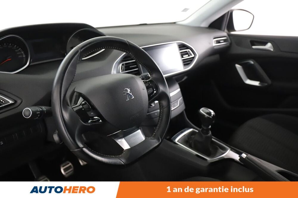 308 1.2 PureTech Style 110 ch 2020 occasion 92130 Issy-les-Moulineaux