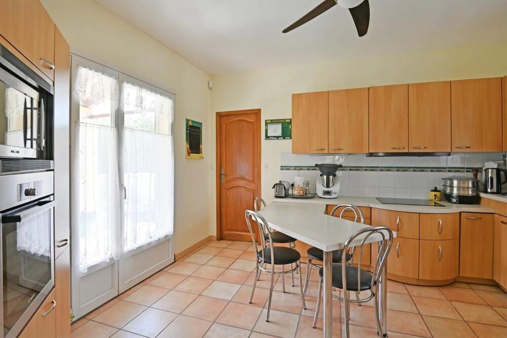 Vente Maison Maison de 6 pièces de 160 m² à Rodilhan Rodilhan