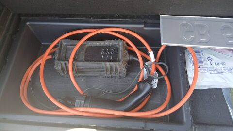 C5 aircross 1.6 THP PureTech 224 Plug in Hybrid e-EAT8 Shine - Entretien 2021 occasion 83000 Toulon