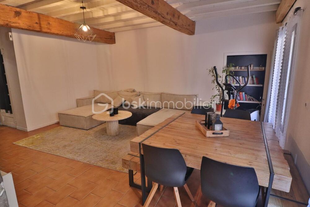 Maison de village 111m², 3 chambres, garage