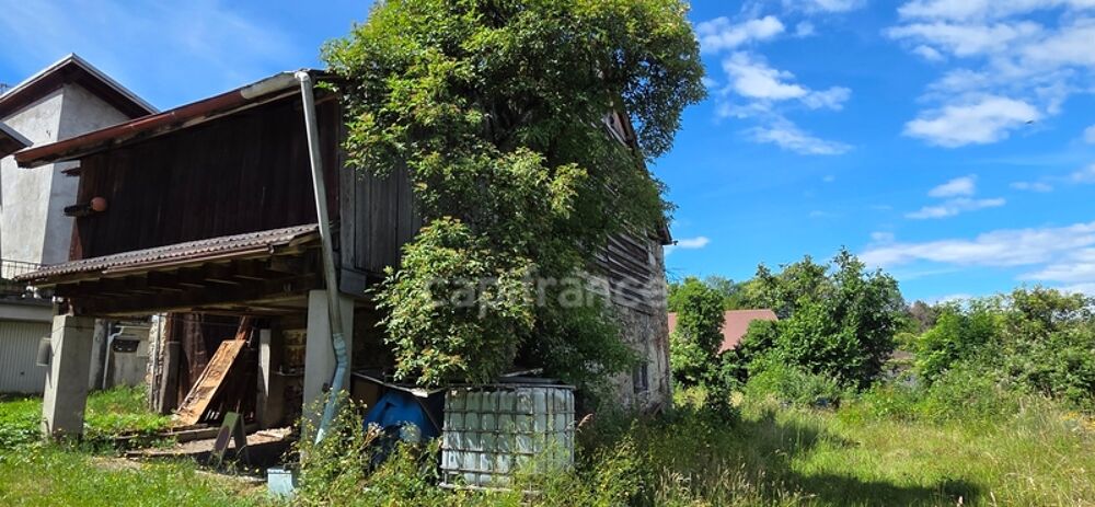 À VENDRE  Grange avec fort potentiel sur terrain à bâtir