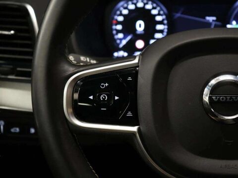 XC90 T8 Recharge • AWD R-Design Attache H&K 7 places 2021 occasion 33600 Pessac
