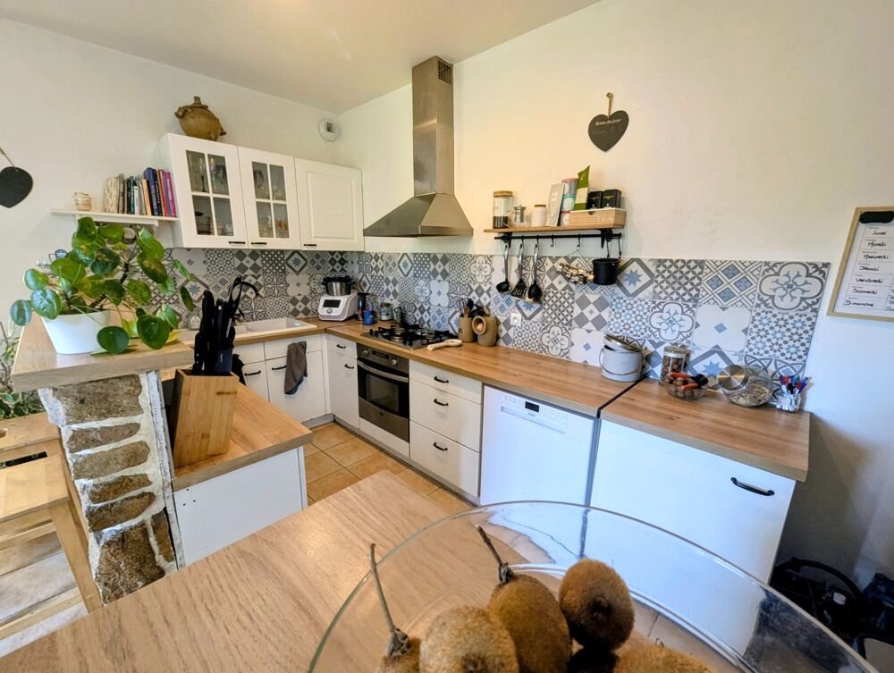 Vente Maison ? MAISON AVEC GITE, DEPENDANCE ET GRAND TERRAIN A CORAY Coray