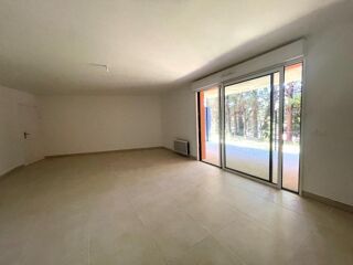  Appartement à louer 3 pièces 68 m²