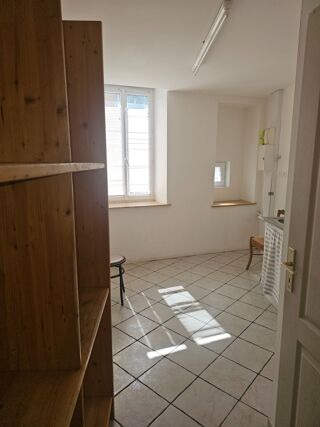  Immeuble  vendre 9 pices 350 m