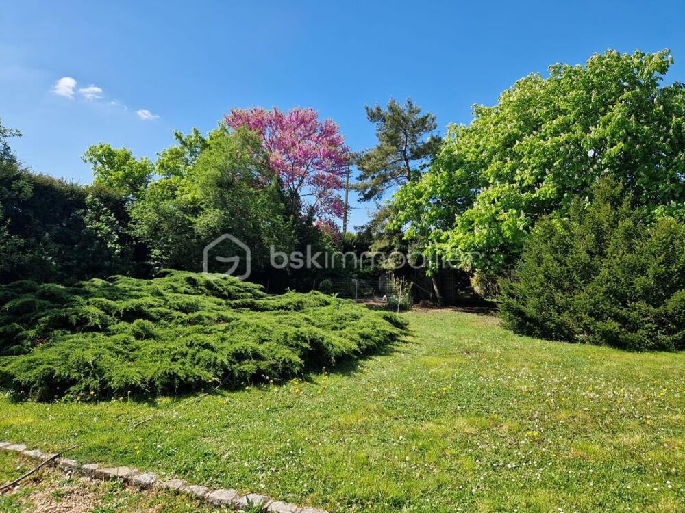 Magnifique propriété avec jardin arboré, au calme et sans vis-à-vis !