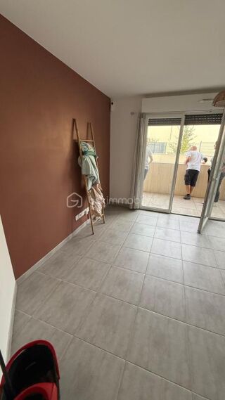  Appartement à louer 2 pièces 45 m²