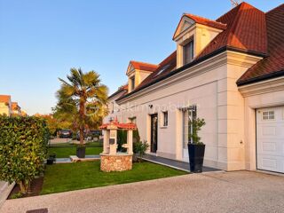  Propri�t�/ch�teau � vendre 7 pi�ces 341 m�