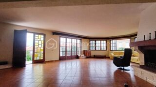  Villa � vendre 8 pi�ces 260 m�