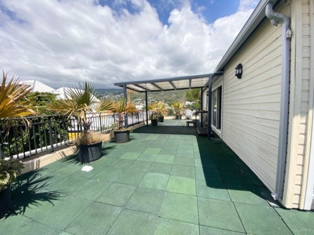 Vente Immeuble Immeuble de 3 niveaux 800 m² SAINT PAUL (974) - 2.180.000€ Saint paul
