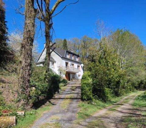   29520 Ch�teauneuf du Faou maison au calme, sans vis � vis 6 chambres 9500 m� de terrain Maison - 7 pi�ce(s) - 130 m�