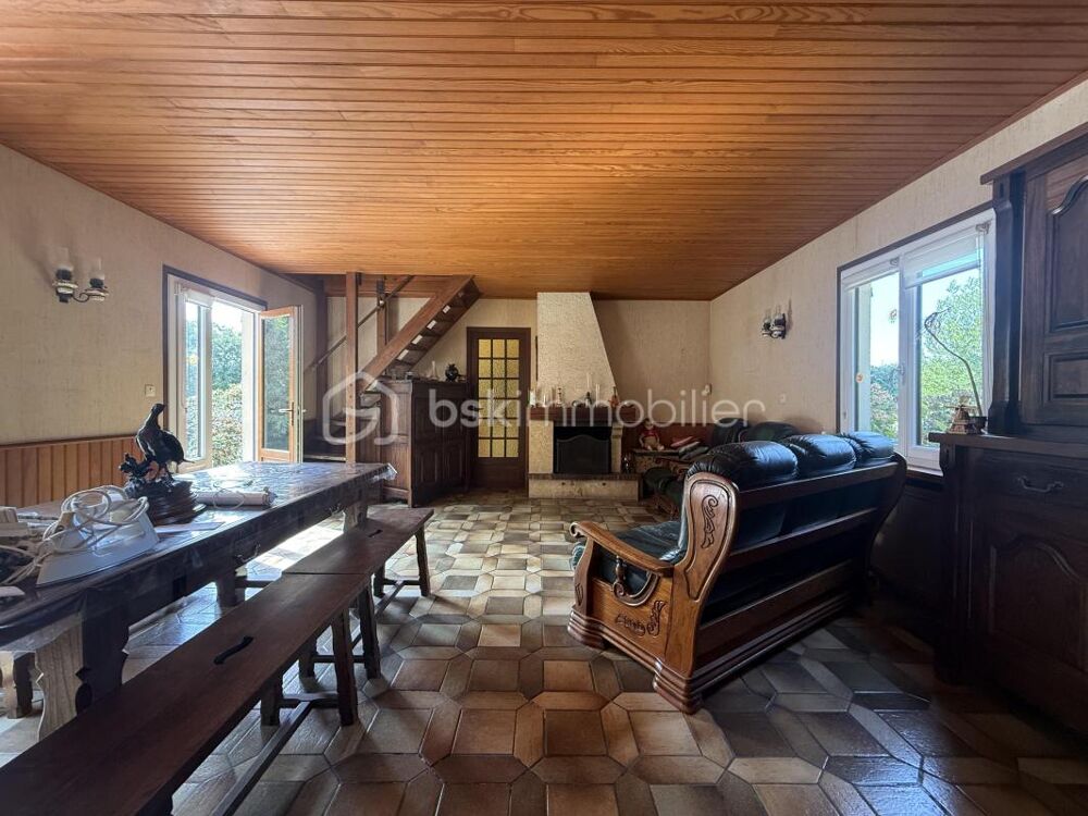 Vente Maison Maison à fort potentiel dans un environnement calme Fierville les parcs