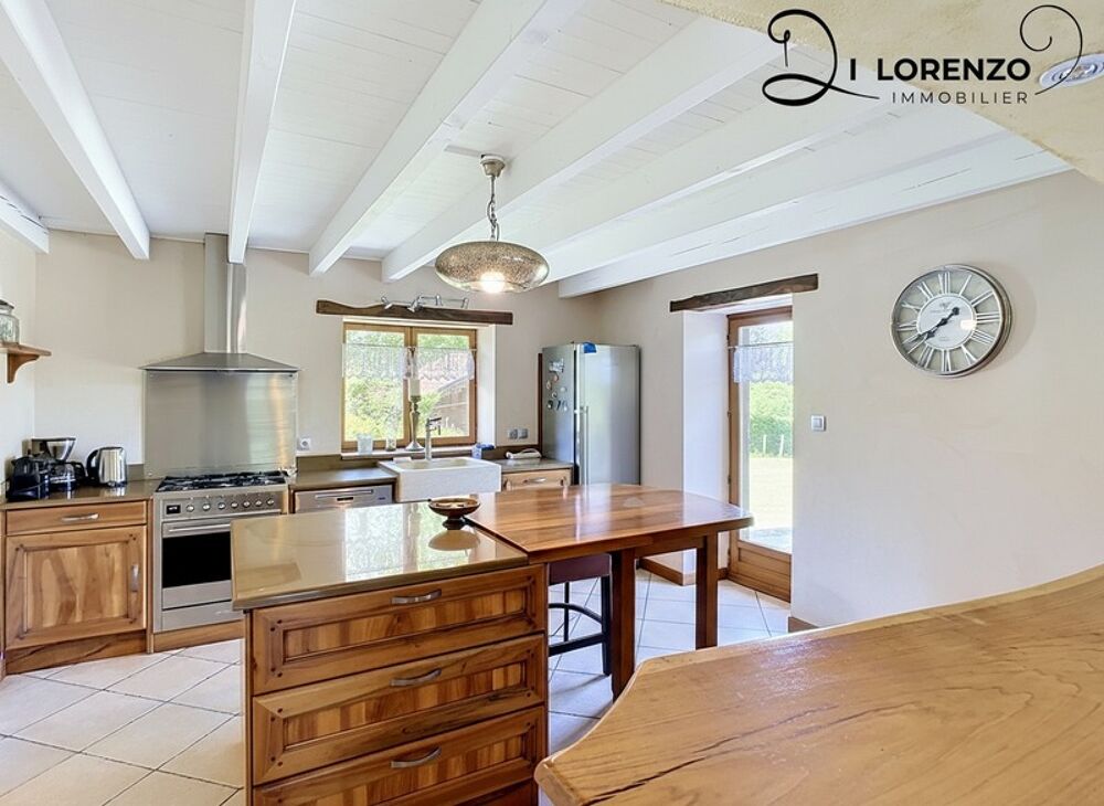 Vente Maison Maison à vendre 8 pièces LEPIN LE LAC (73) Lepin le lac