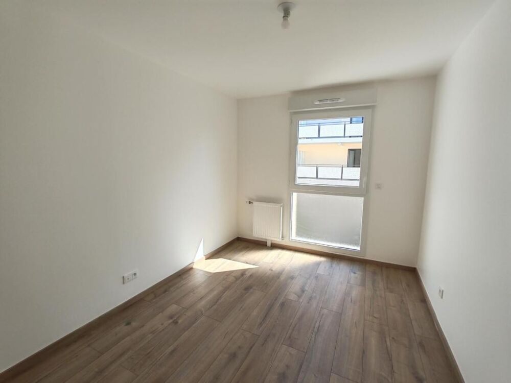 T3 NEUF avec balcon et parking à CHARTRES