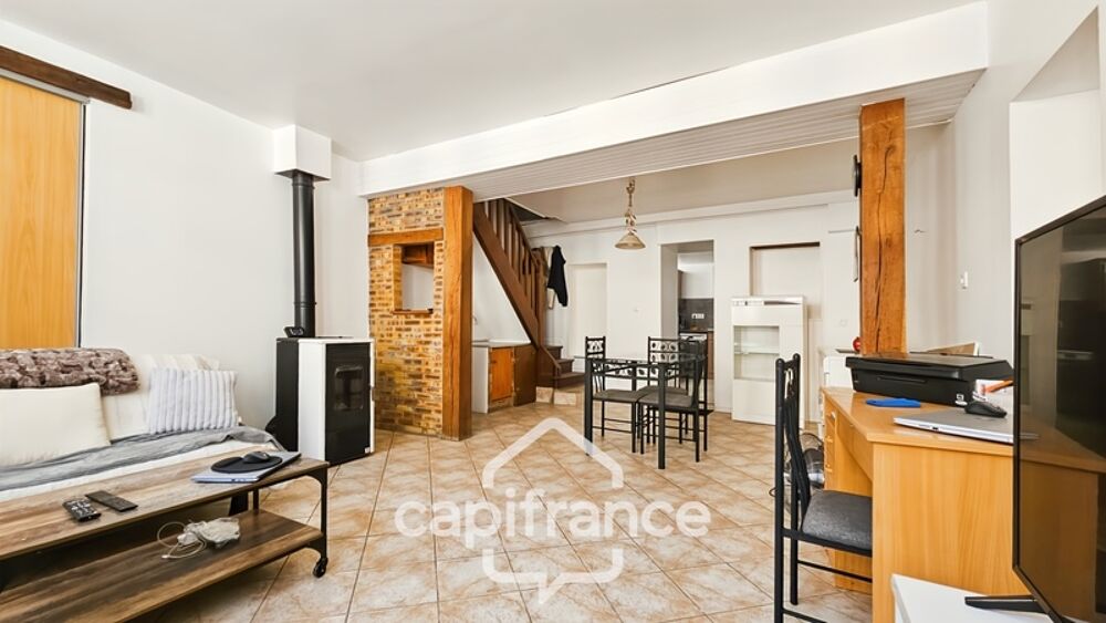 Charmante maison de ville fonctionnelle sur trois niveaux- terrasse au calme- Idéal famille ou investissement-