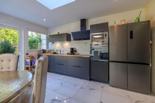 Maison à vendre 7 pièces 148 m²