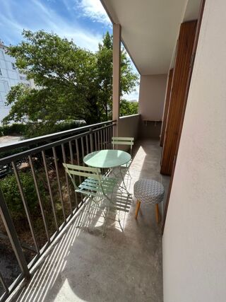  Appartement à louer 4 pièces 70 m²