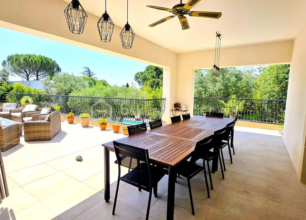 Montpellier Aiguelongue Villa de prestige 320M2 avec piscine terrain 1300m2 T3 indépendant