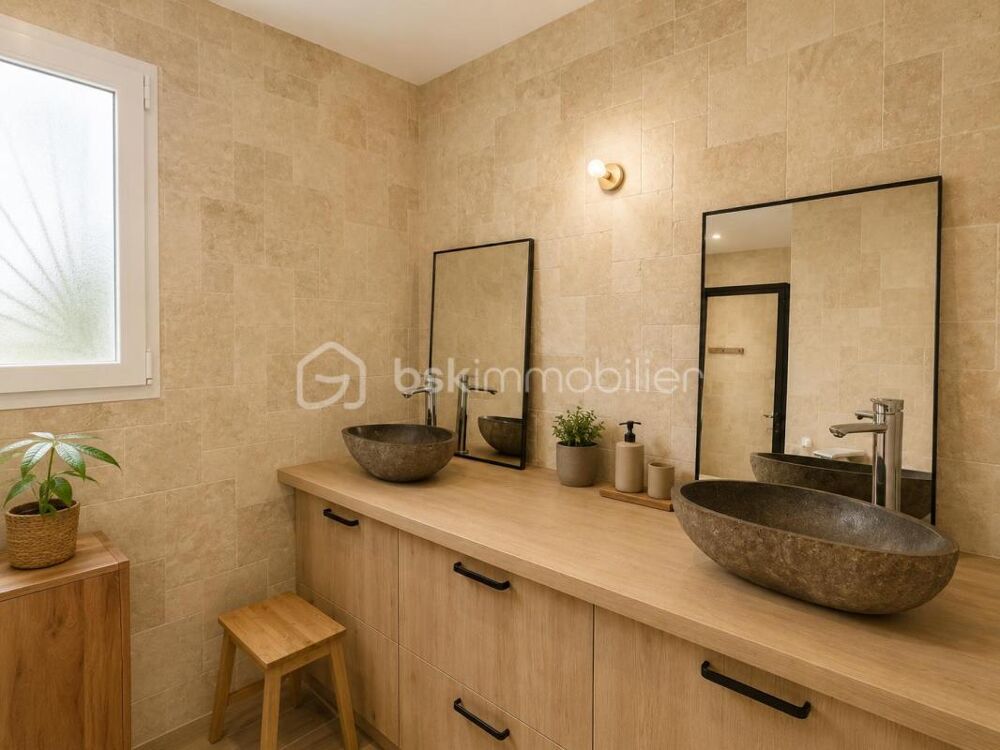 Vente Maison SAINT-MONTAN – Maison de plain-pied de 115 m² avec 4 chambres sur un terrain de 1 127 m² Saint montan