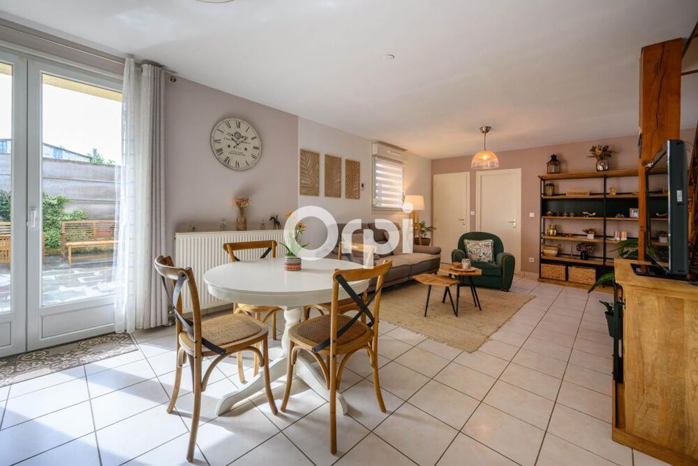 Maison individuelle 80 m2 3 chambres parking privé