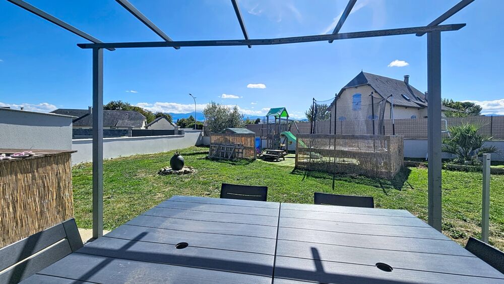 Vente Maison Maison plain pied avec double garage à vendre 5 pièces LOUEY (65) Louey