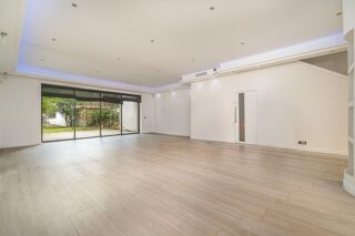  Maison � vendre 6 pi�ces 350 m�