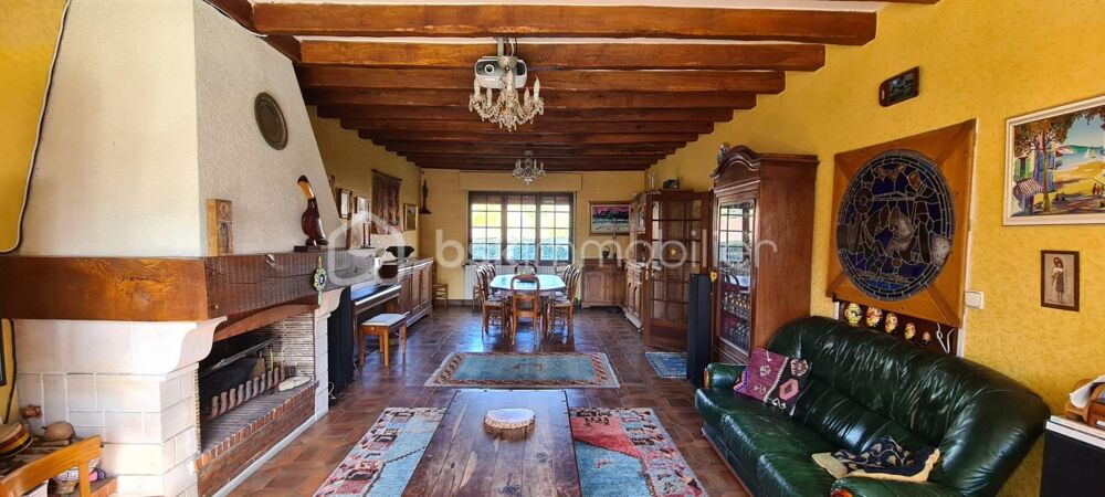 Magnifique Maison avec Grands Volumes, Proche des Commodités, Quartier barrière Saint Marc