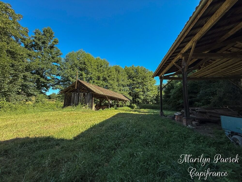 Propriété de charme avec 3,5 hectares  Ancien moulin rénové  Secteur Sermentizon