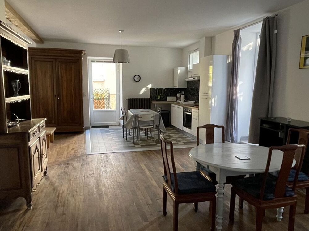 Vente Appartement Appartement T3 81,57 m² + parking+cave Villefranche de rouergue